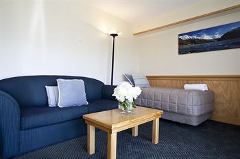 Clearbrook Motel & Serviced Apartments ワナカ エクステリア 写真